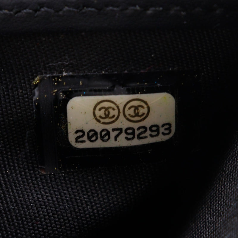 [CHANEL] Cartera larga brillante Chanel A50106