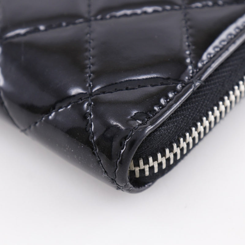 [CHANEL] Cartera larga brillante Chanel A50106