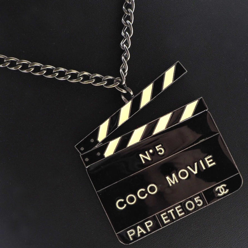 [CHANEL] Collier Chanel COCO FILM