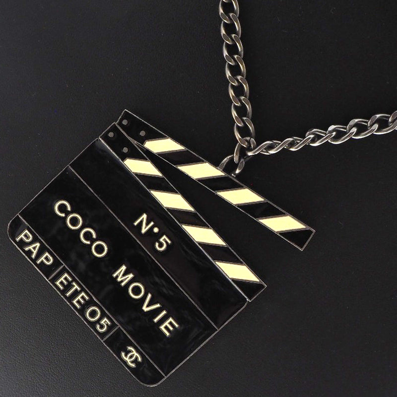 [CHANEL] Collier Chanel COCO FILM