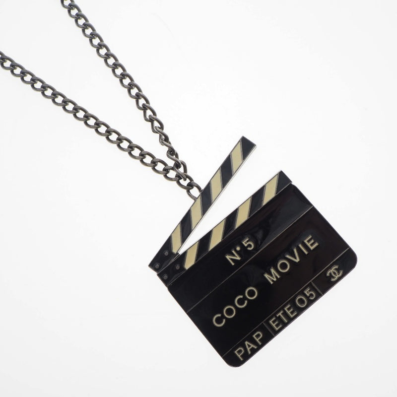 [CHANEL] Collier Chanel COCO FILM