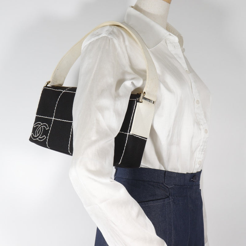 【CHANEL】シャネル チョコバー ショルダーバッグ