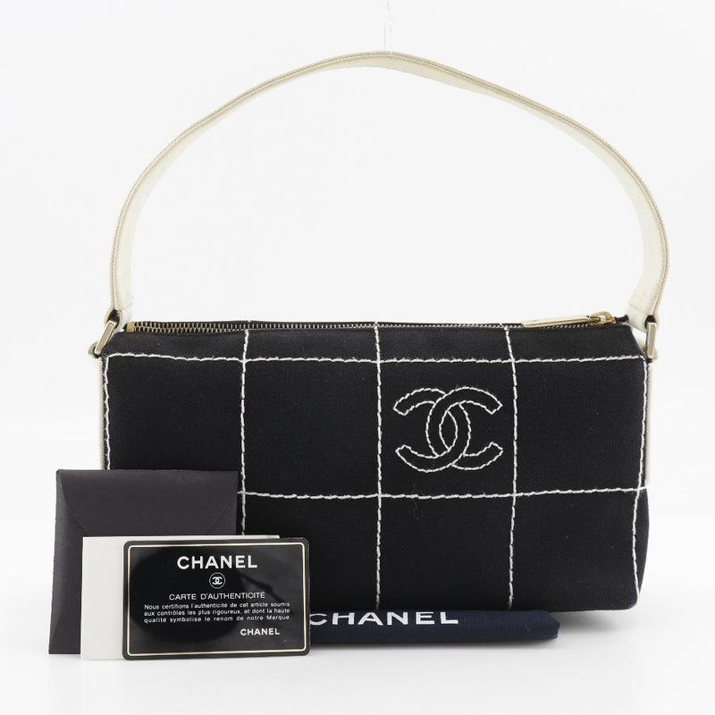 【CHANEL】シャネル チョコバー ショルダーバッグ