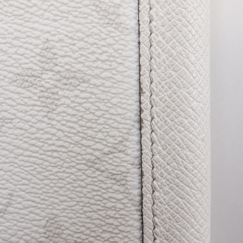 【LOUIS VUITTON】ルイ・ヴィトン ポルトフォイユブラザ 長財布
 M30298