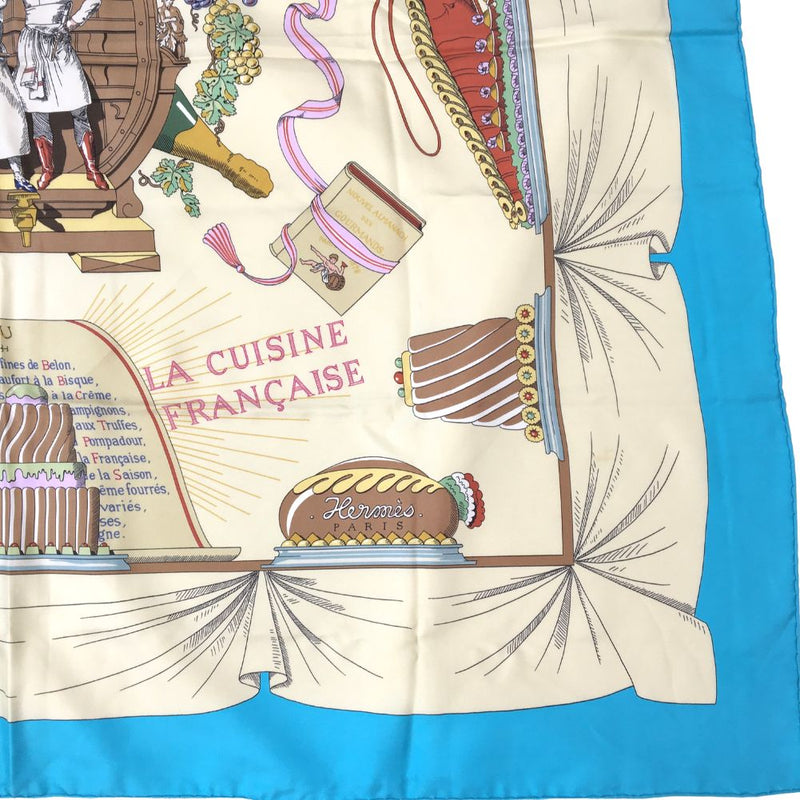 【HERMES】エルメス
 カレ90 スカーフ
 A LA GLOIRE DE LA CUISINE FRANCAISE フランス料理を讃えて シルク 青/ベージュ Carre90 レディースA-ランク