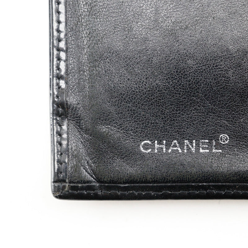 【CHANEL】シャネル
 ココマーク 長財布
 二つ折り パテントレザー 黒 オープン COCO Mark レディース