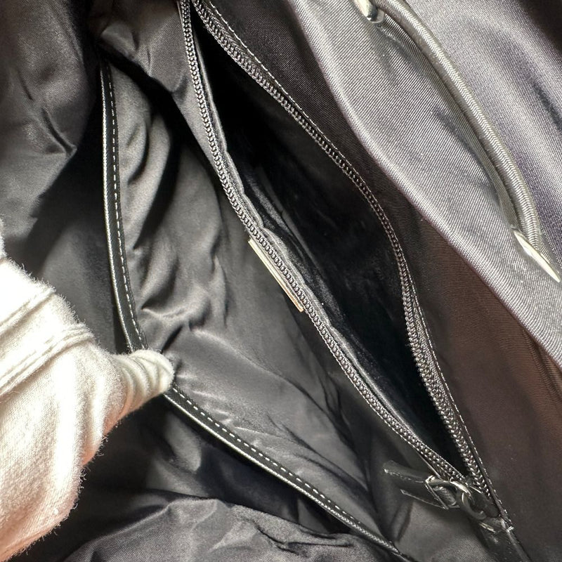 [프라다] 프라다 
 Luc Daypack 
 2VZ019 나일론 NERO 어깨 핸드백 2way A4 플랩 유니스세 섹스 A+순위