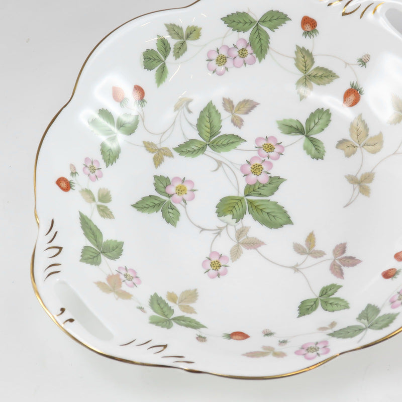 【Wedgwood】ウェッジウッド
 ワイルドストロベリー 食器
 ウィンザートレイ Wild strawberry _A+ランク