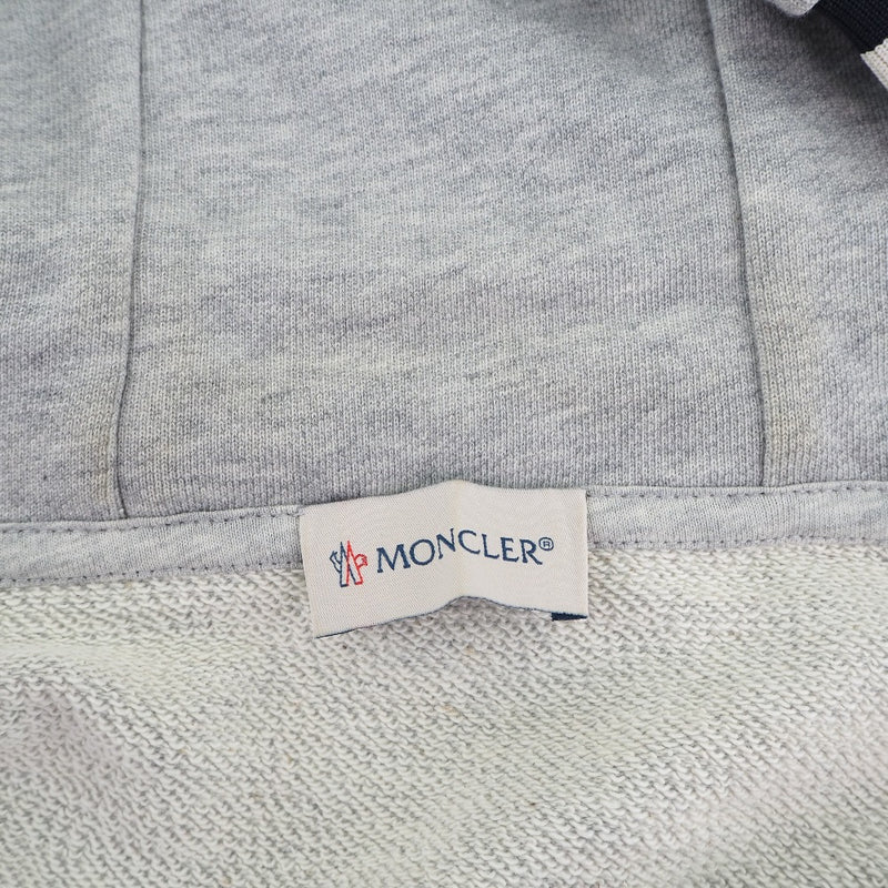 [Moncler] Moncler 
 Magulia Cardigan Parker 
 ZIP -UP Tricolor F10918G74200 V8007 Cárdigan de algodón gris Maglia
