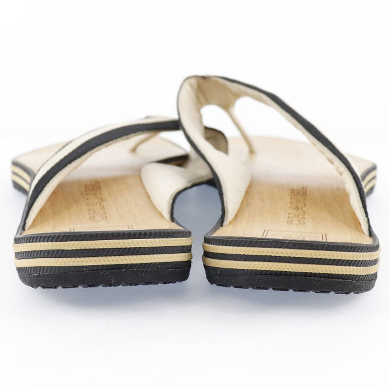 [Chanel] Chanel 
 Sandalias de playa de Sports Line 
 Coco Mark 06C-G 24999 lienzo x madera x cuero blanco/negro Línea deportiva Damas