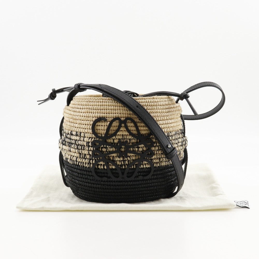 ⭐︎ロエベ⭐︎ カゴバック　ビーハイブバスケット 美品 ロエベ ビーハイブ バスケットバッグ ラフィア×レザー カゴ