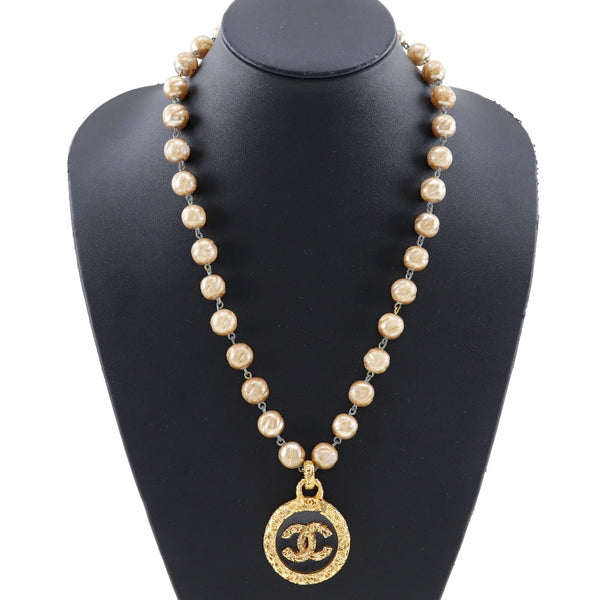 [Chanel] Chanel 
 Collar de lava 
 Chapado en oro vintage x Pearl Fake 93a grabado alrededor de 109.3g Lava Ladies B-Rank
