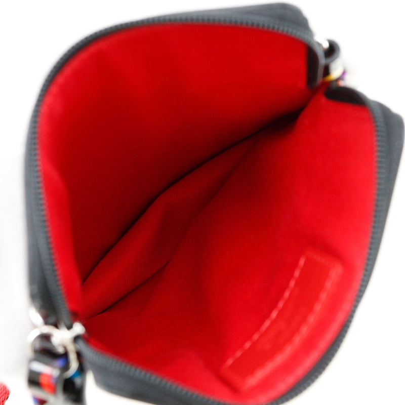 [Christian Louboutin] Christian Lubutan 
 Shoulder shoulder bag 
 Enamel diagonal shoulder fastener SHOULDER Ladies A rank