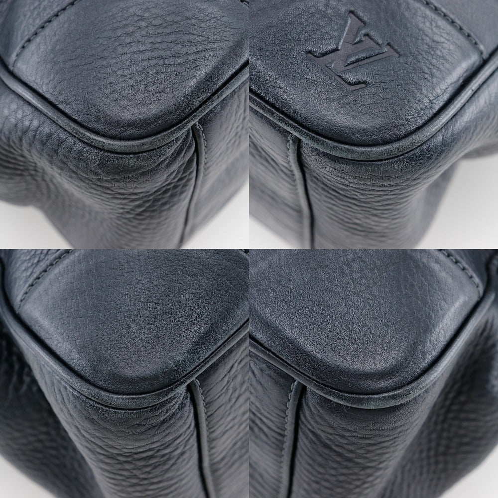 LOUIS VUITTON】ルイ・ヴィトン ポルト・ドキュマン ヴォワヤージュGM
