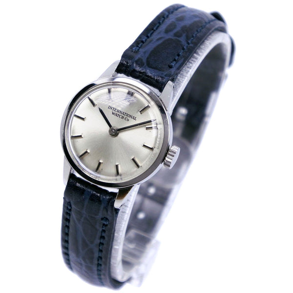 [IWC] Compañía de relojes internacionales 
 mirar 
 R2795 acero inoxidable x cuero plateado damas plateadas ralladas a mano