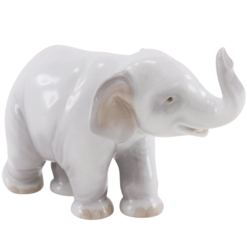 Lladro】リヤドロ 幸運のゾウ 置物 オブジェ – NISHIKINO VINTAGE KYOTO