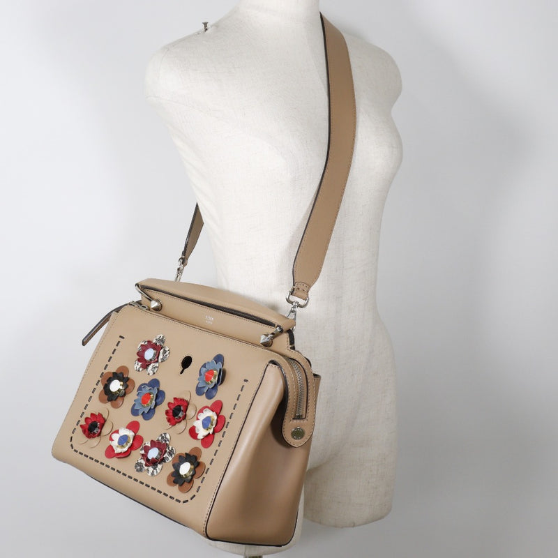 [FENDI] Fendi 
 Dotcom handbag 
 Calf shoulder handbag 2WAY A4 fastener dot com ladies