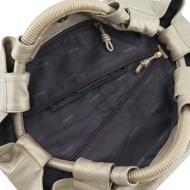 [LOEWE] Loewe 
 Nappa eye handbag 
 Ramskin Handscape A5 magnet type Nappa Aire Ladies A-Rank