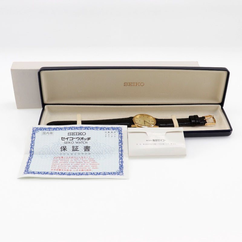 [Seiko]精工 
 手表 
 7N01-7060不锈钢X皮革石英模拟显示金表盘