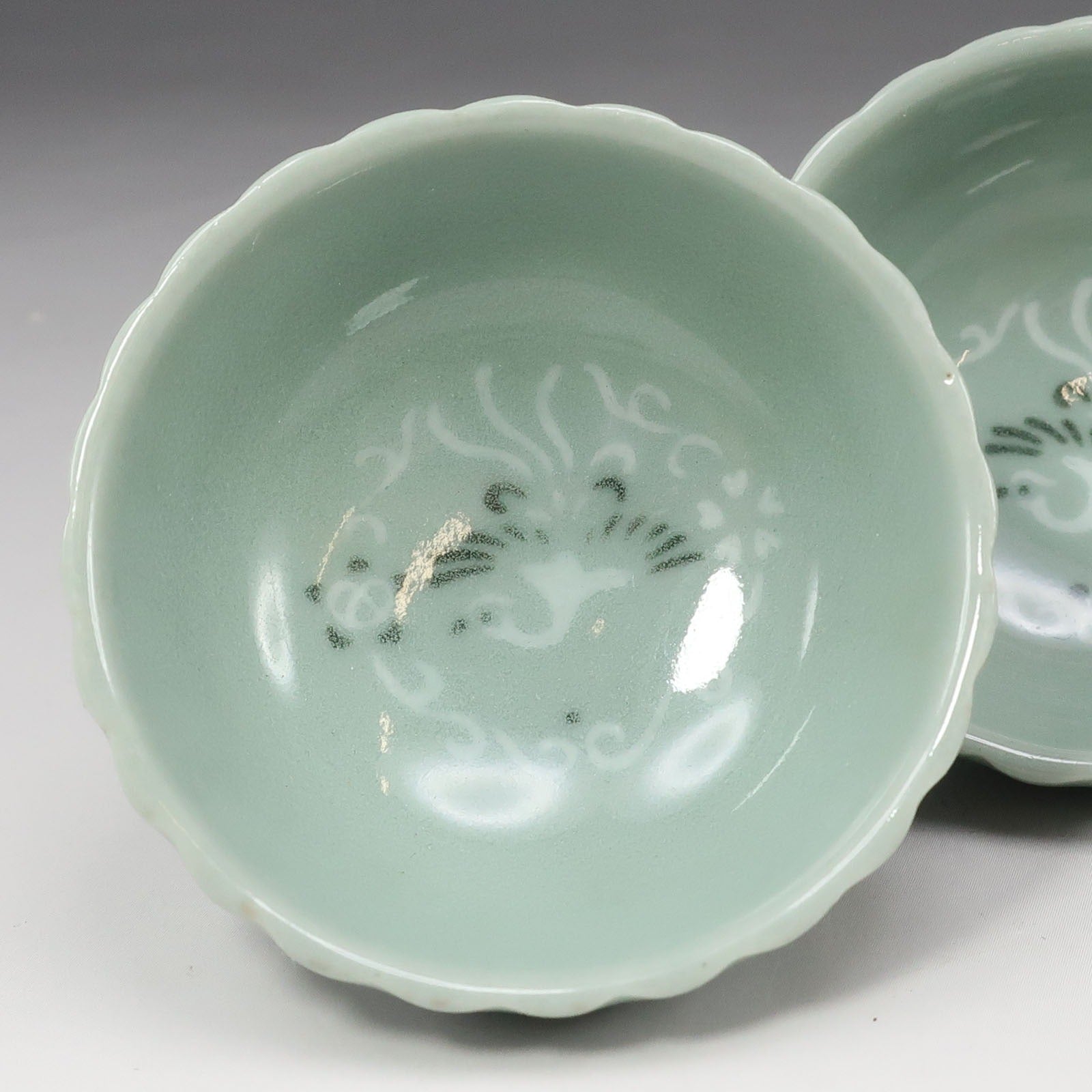 【kyoyaki】京焼 二代 諏訪蘇山 造 青磁盃 一対 陶磁器 _ 骨董品 kyoyaki】京焼 二代 諏訪蘇山 造 青磁盃 一対 骨董品 – NISHIKINO