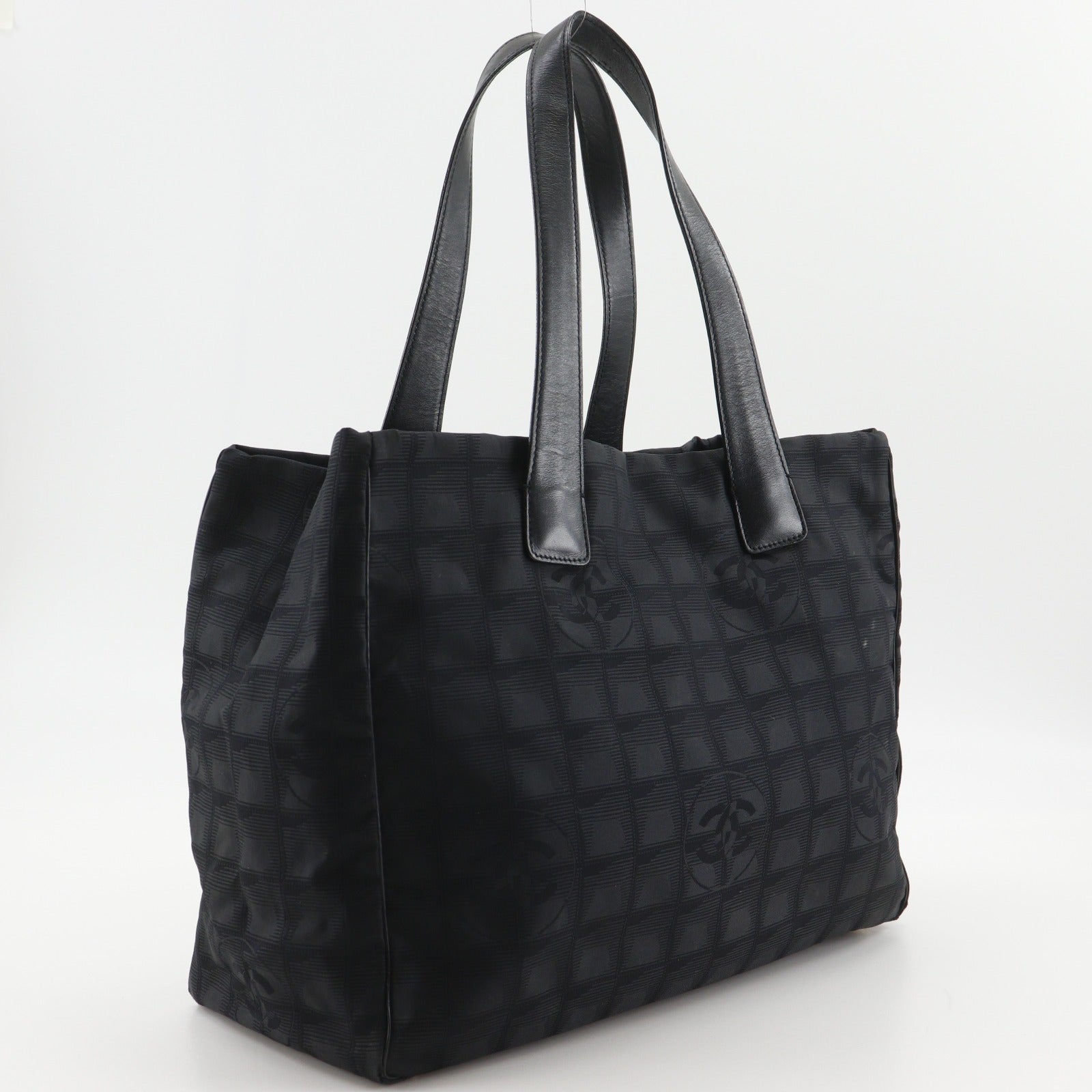 CHANEL】シャネル ニュートラベルライン トートMM トートバッグ A15991