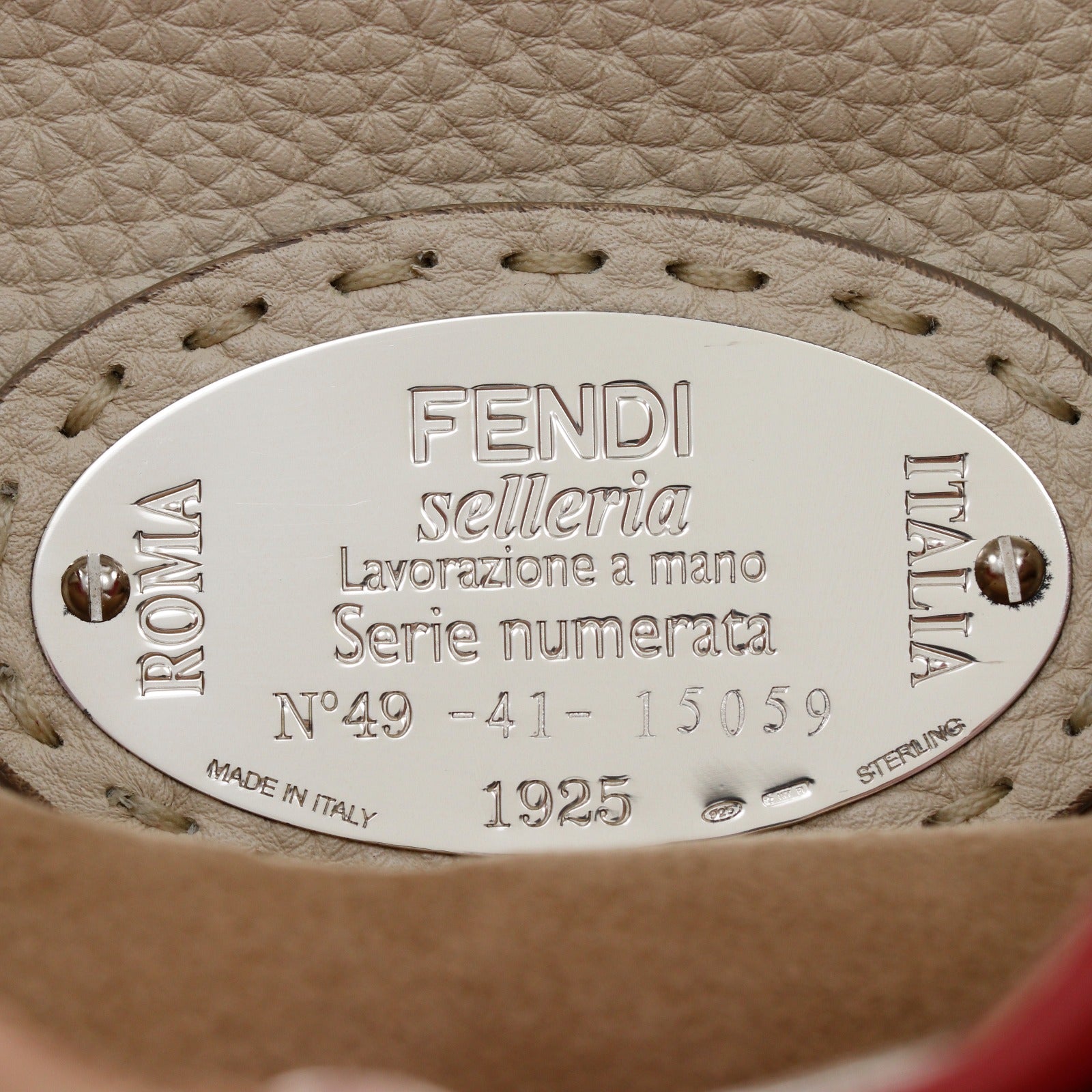 FENDI】フェンディ ピーカブー ミディアム ハンドバッグ 8BN226 