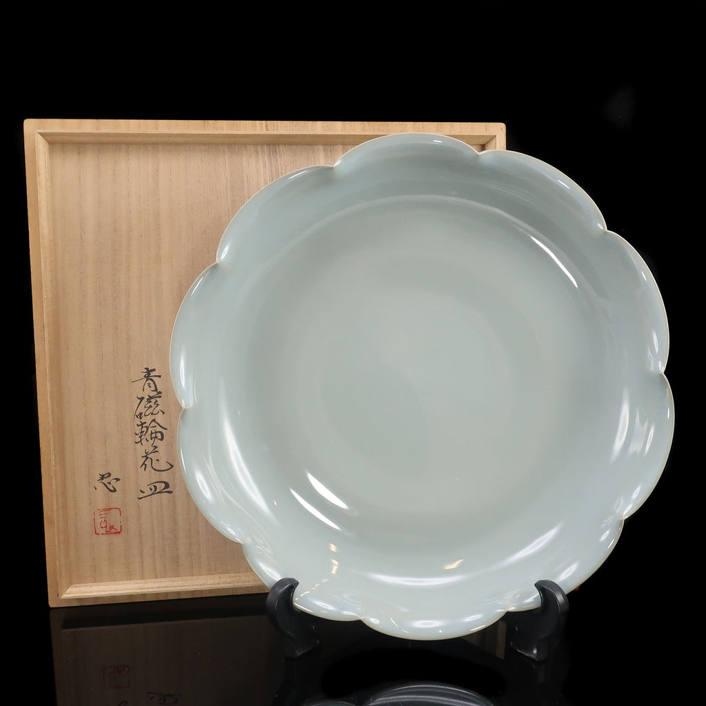 川瀬忍 造 青磁輪花皿 陶磁器 骨董品 – NISHIKINO VINTAGE KYOTO