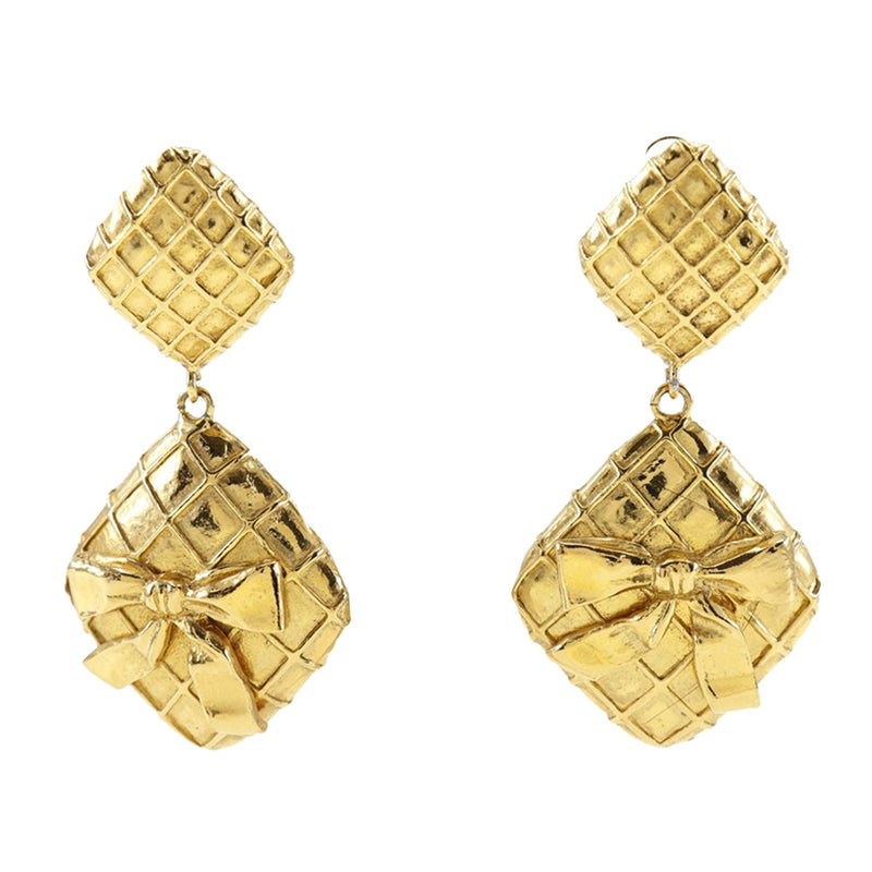 [CHANEL] Chanel Quilting Earring Plated Gold Gold Square Approx. 43.9g Quilting Women's A-Rank