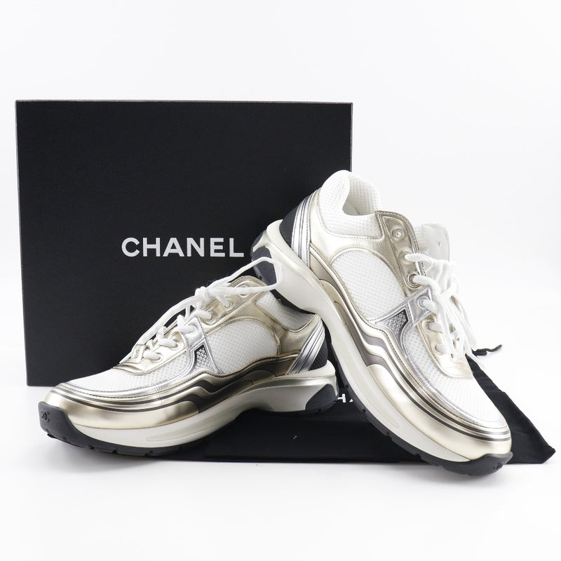 [Chanel] Chanel 
 Baskets métalliques du logo ordinaire 
 Street Style G39794 Blanc / Gol