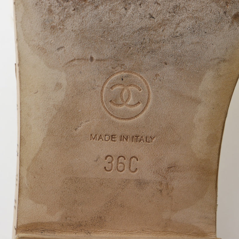 [CHANEL] Mules à logo Chanel 
 G34876