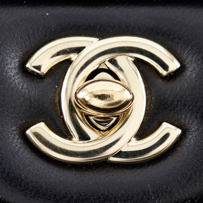 CHANEL] Chanel PearlChainShoulder Shoulder Bag AS1533 – NISHIKINO