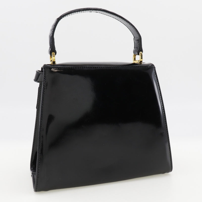 [Salvatore Ferragamo] Salvatore Ferragamo 
 Vala handbag 
 BW-215677 Enamel Black diagonal hanging handbag 2way magnet type VALA Ladies B-Rank