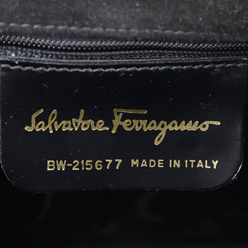 【Salvatore Ferragamo】サルヴァトーレフェラガモ
 ヴァラ ハンドバッグ
 BW-215677 エナメル ブラック 斜め掛け 手提げ 2way マグネットタイプ Vala レディースB-ランク