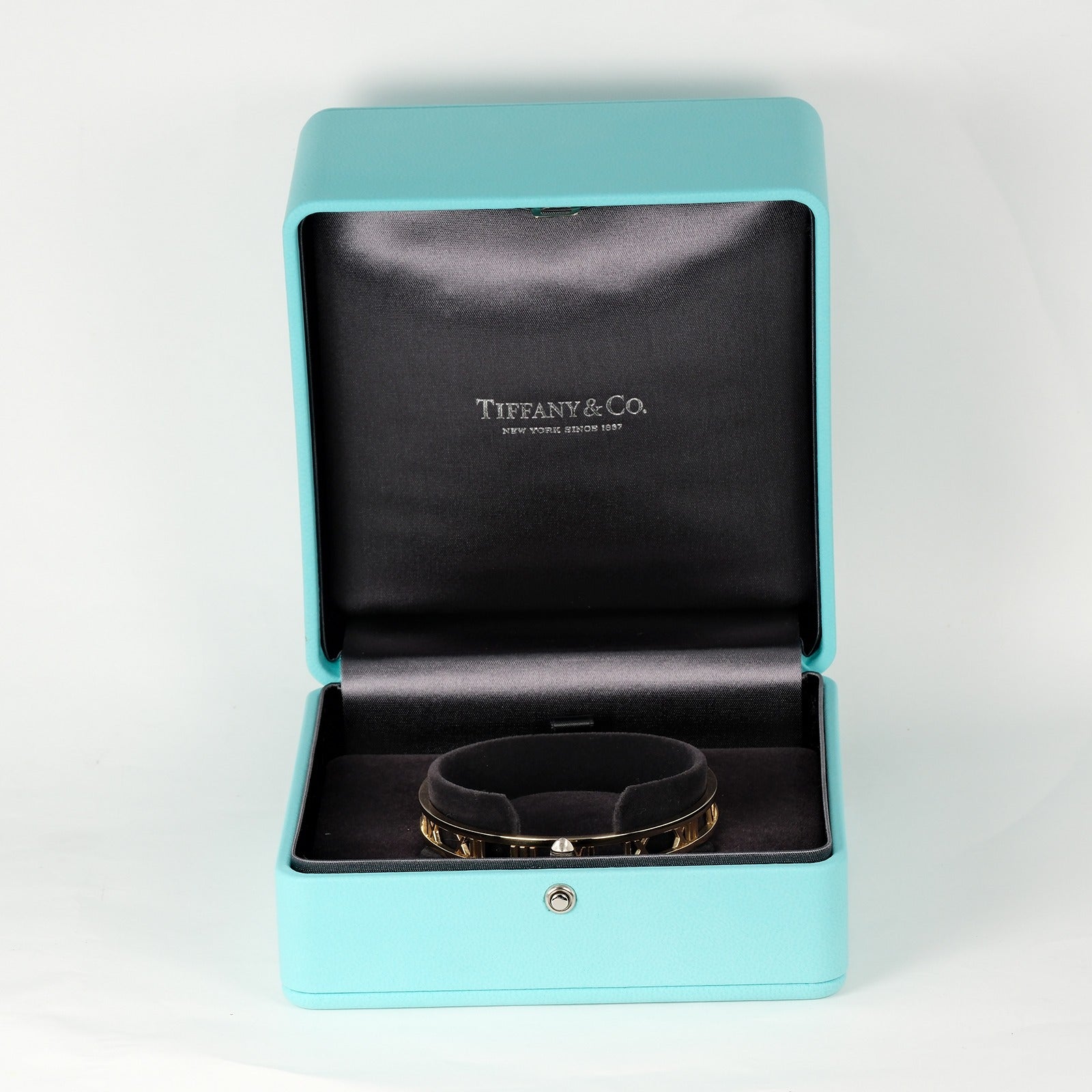 TIFFANY&Co.】ティファニー オープン アトラス バングル 腕周り19cm K18イエローゴールド 約32.65g open at –  KYOTO NISHIKINO