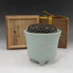 kyoyaki】京焼 無形文化財 初代 宇野宗甕 作 青磁千鳥香炉 骨董品