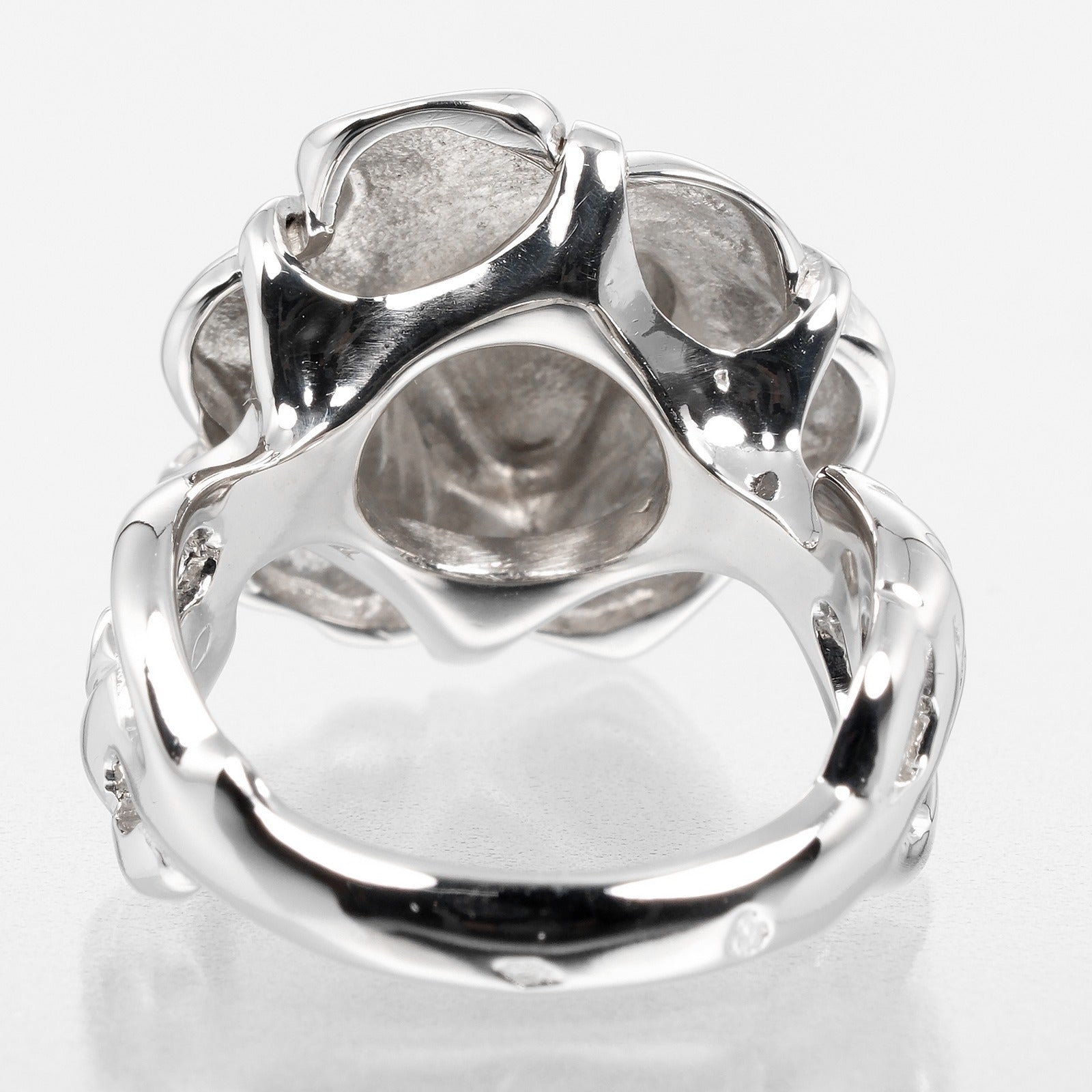 CHANEL] Chanel Camellia No. 8 Ring 18KWhite Gold Flower Approx
