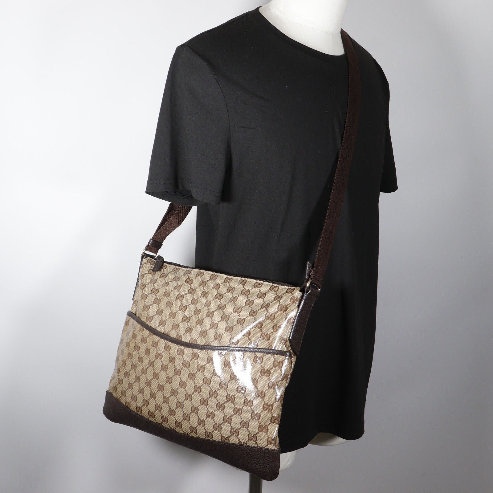 GUCCI】グッチ GGクリスタル ショルダーバッグ 374411 – NISHIKINO