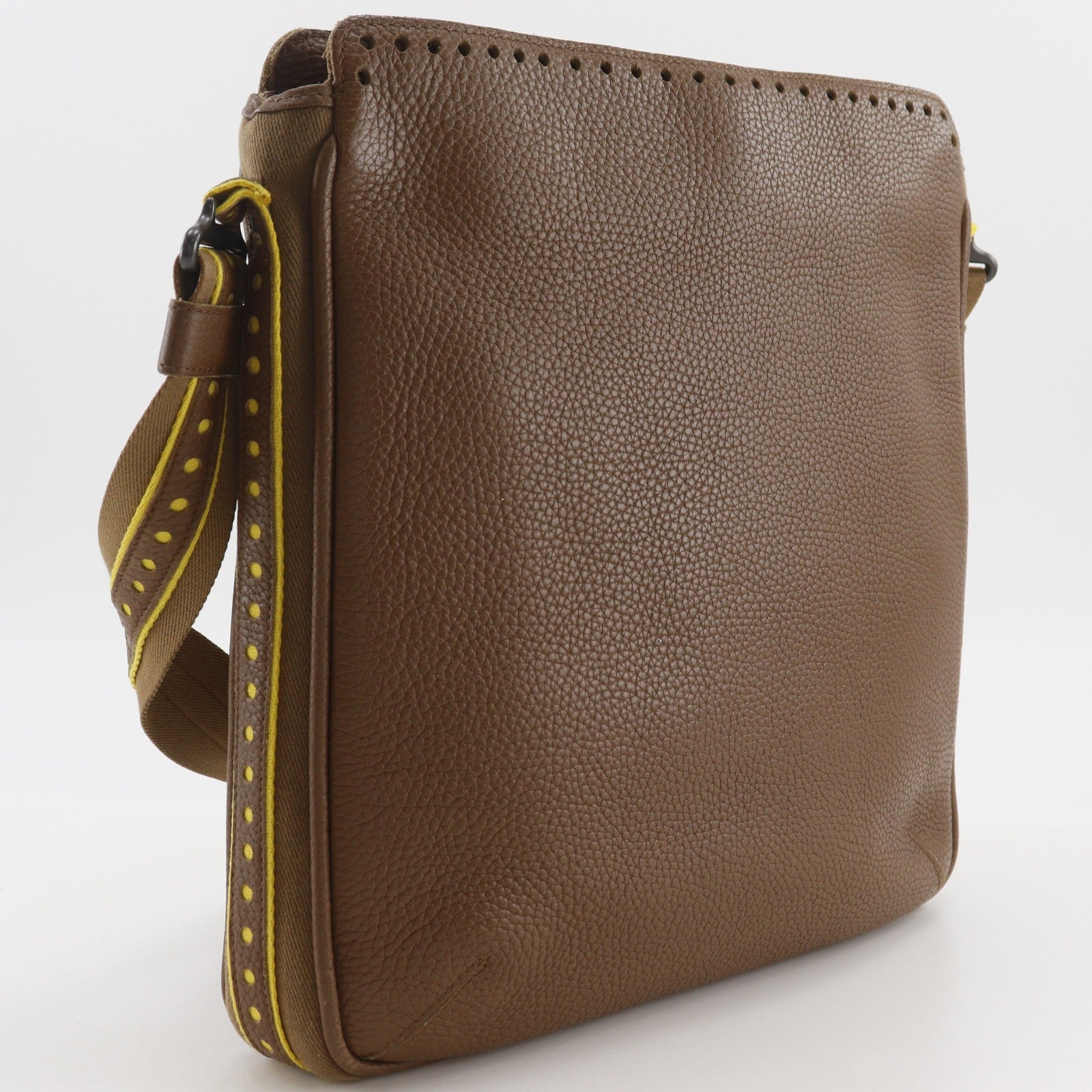BOTTEGAVENETA】ボッテガヴェネタ パンチング ショルダーバッグ