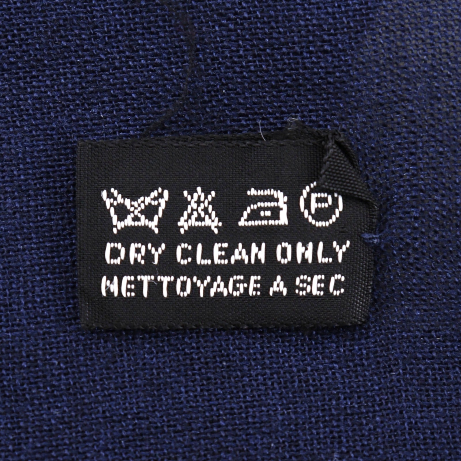 CHANEL】シャネル ココマーク スカーフ – NISHIKINO VINTAGE KYOTO