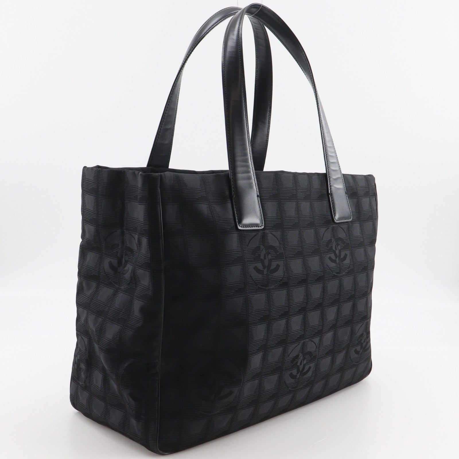 CHANEL ノベルティ トートバッグ ハンドバック CHANEL】シャネル ニュートラベルライン トートMM トートバッグ A15991