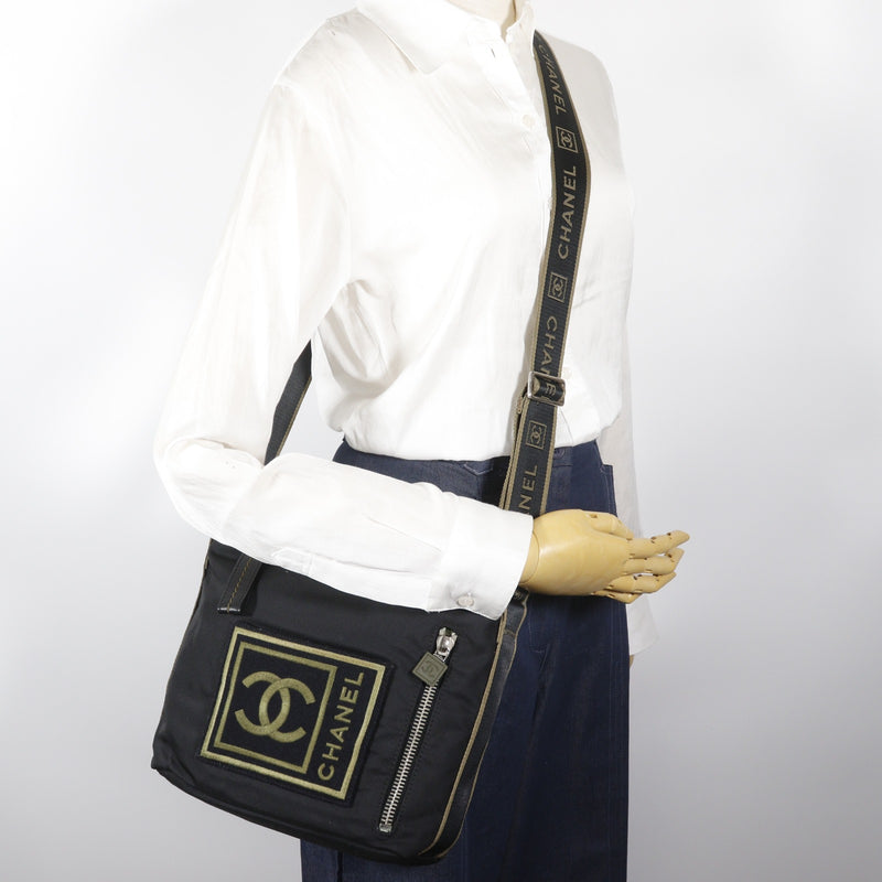 CHANEL】シャネル スポーツライン ショルダーバッグ – NISHIKINO