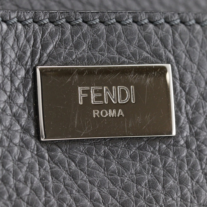 【FENDI】フェンディ
 ピーカブーエッセンシャル ビジネスバッグ
 7VA476 カーフ グレー 手提げ A4 ファスナー Peek-A-Boo Essential メンズAランク