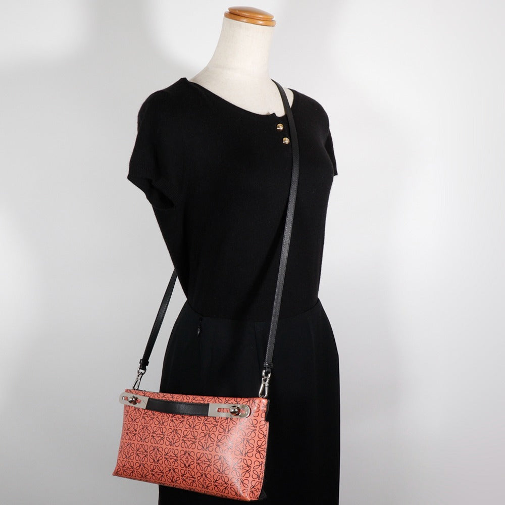 LOEWE】ロエベ ミッシー スモール ハンドバッグ – NISHIKINO VINTAGE KYOTO