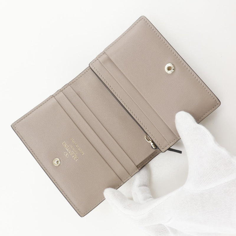 [VALENTINO GARAVANI] Valentino Garavani Rock Studs Small Wallet Bi-Fold Wallet
 WW2P0P39BOL