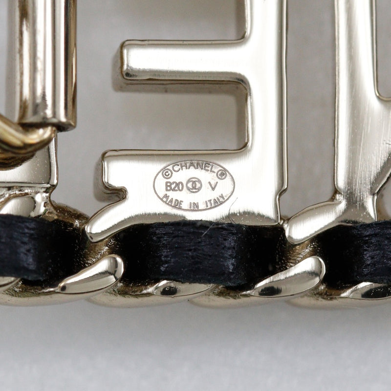 [CHANEL] CHANEL Barrette à logo CHANEL