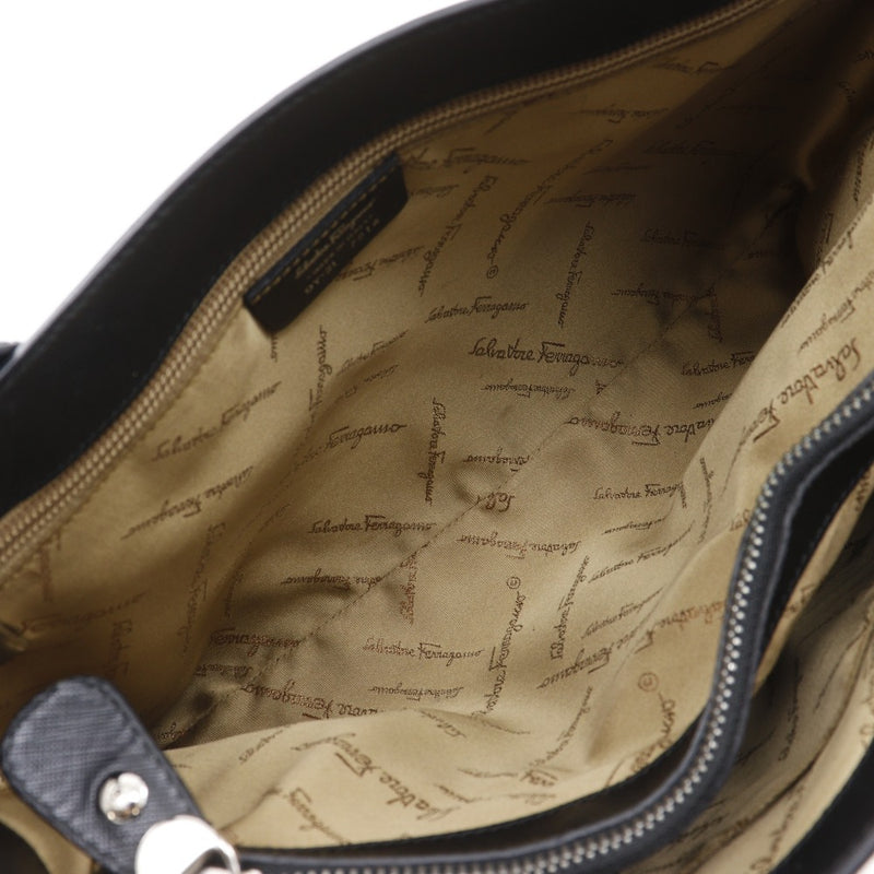 【Salvatore Ferragamo】サルヴァトーレフェラガモ ガンチーニ サフィアーノ調 ハンドバッグ
 DY-21 7814