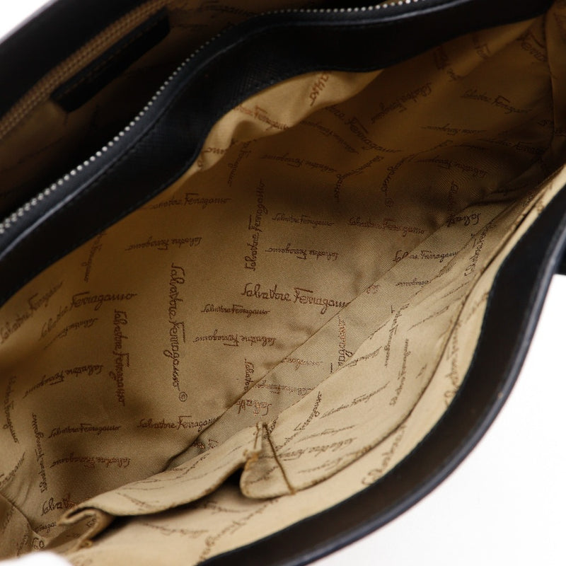 【Salvatore Ferragamo】サルヴァトーレフェラガモ ガンチーニ サフィアーノ調 ハンドバッグ
 DY-21 7814