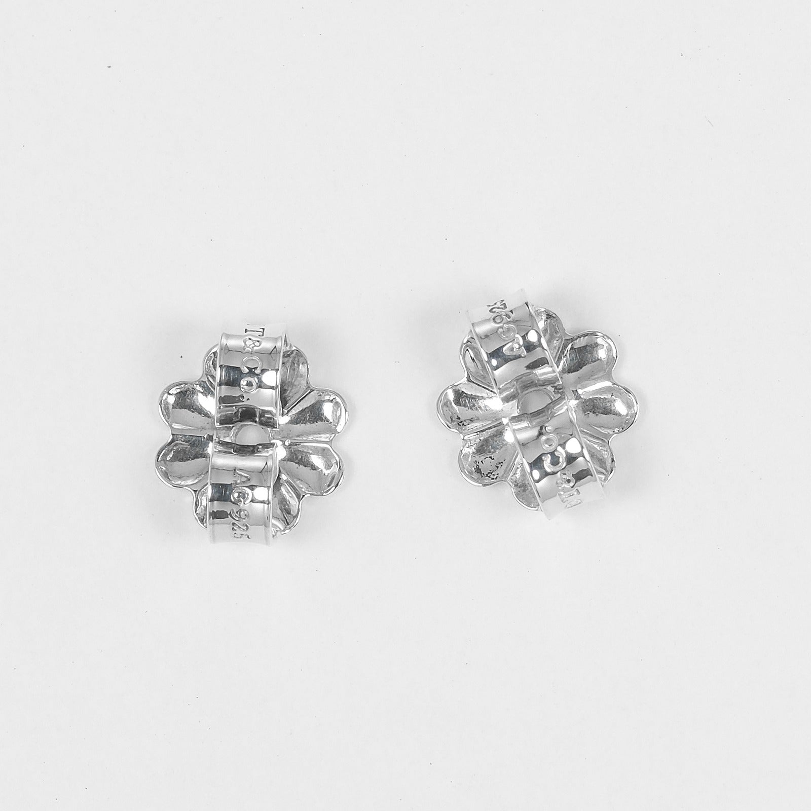 TIFFANY&Co.】ティファニー リボン ピアス – NISHIKINO VINTAGE KYOTO