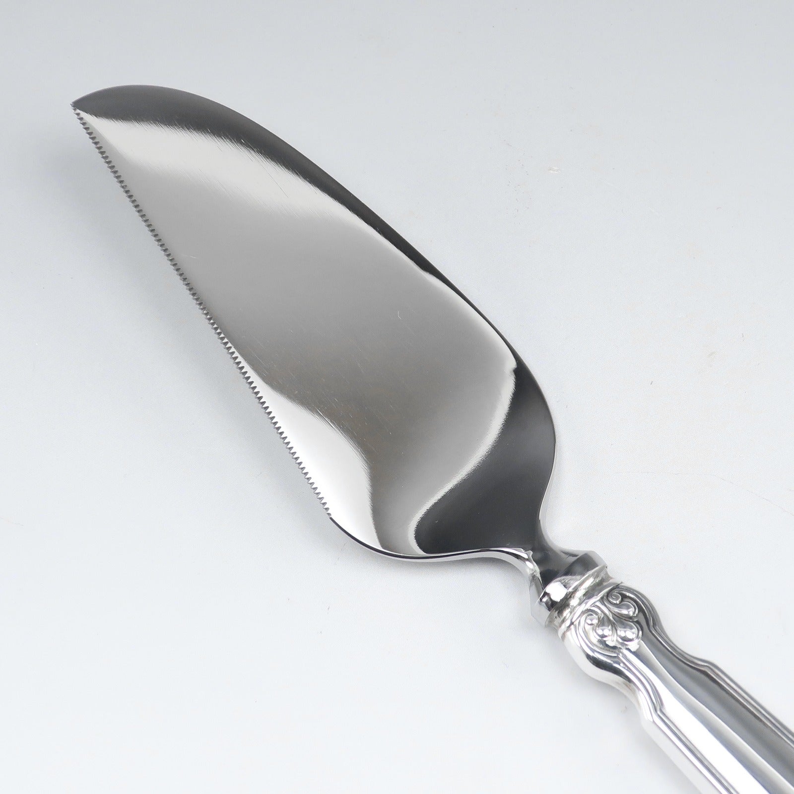 希少　特注品　TIFFANY&Co ティファニー　カトラリー　ナイフ　シルバー TIFFANY&Co.】ティファニー ケーキナイフ カトラリー – NISHIKINO