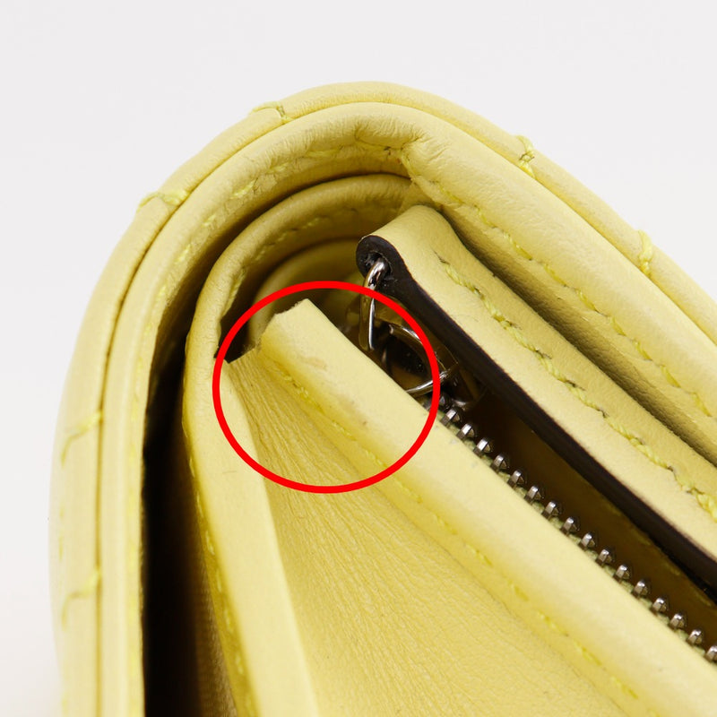 [GUCCI] Cartera plegable Gucci GG Marmont 
 598629